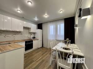 1-к квартира, посуточно, 42м2, 7/17 этаж