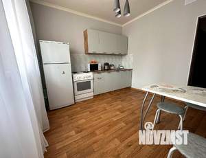 2-к квартира, посуточно, 60м2, 1/1 этаж