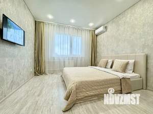 1-к квартира, посуточно, 44м2, 5/17 этаж