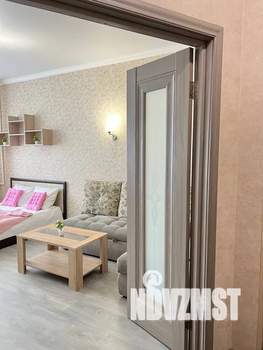 1-к квартира, посуточно, 41м2, 15/16 этаж