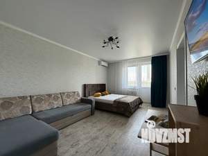 1-к квартира, посуточно, 40м2, 8/16 этаж