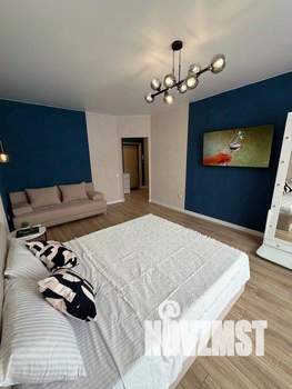 1-к квартира, посуточно, 43м2, 1/1 этаж