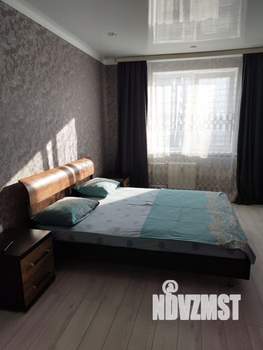 2-к квартира, посуточно, 42м2, 8/15 этаж