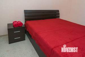 2-к квартира, посуточно, 50м2, 1/10 этаж