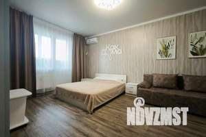 1-к квартира, посуточно, 41м2, 8/17 этаж
