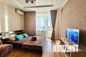 1-к квартира, посуточно, 40м2, 11/13 этаж