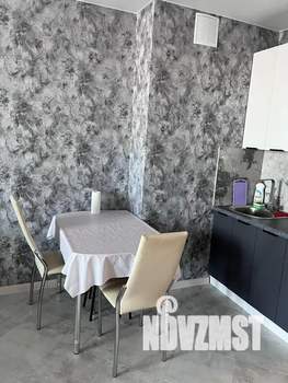 2-к квартира, посуточно, 46м2, 18/20 этаж