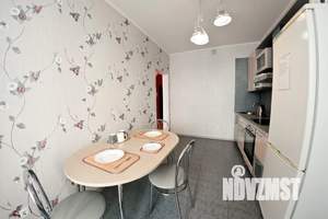 1-к квартира, посуточно, 54м2, 1/1 этаж