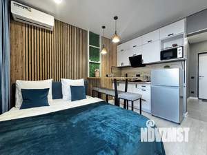 Студия квартира, посуточно, 31м2, 12/24 этаж