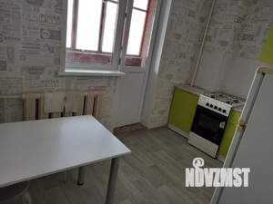 1-к квартира, посуточно, 38м2, 4/9 этаж