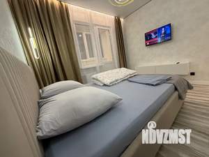 1-к квартира, посуточно, 43м2, 14/17 этаж