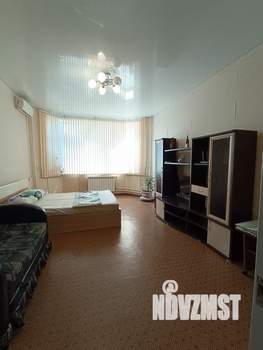 1-к квартира, посуточно, 50м2, 1/16 этаж