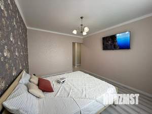 1-к квартира, посуточно, 42м2, 1/1 этаж