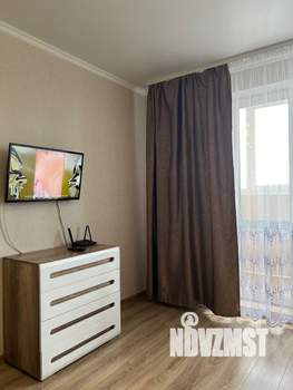 Студия квартира, посуточно, 30м2, 13/17 этаж