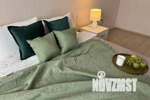 1-к квартира, посуточно, 40м2, 14/19 этаж