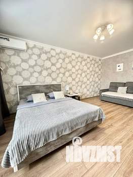 1-к квартира, посуточно, 39м2, 13/17 этаж