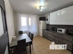 1-к квартира, посуточно, 47м2, 7/17 этаж