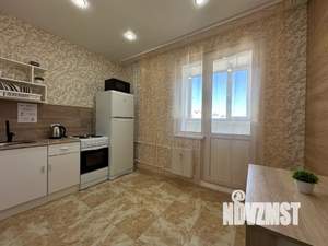 1-к квартира, посуточно, 38м2, 13/17 этаж
