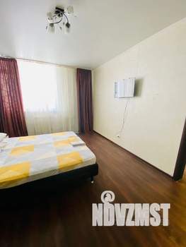 1-к квартира, посуточно, 42м2, 3/17 этаж
