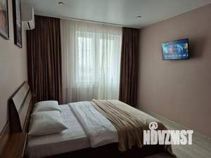 1-к квартира, посуточно, 40м2, 10/17 этаж