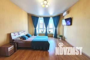 1-к квартира, посуточно, 45м2, 9/10 этаж