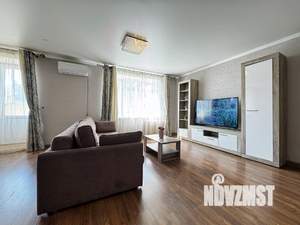 1-к квартира, посуточно, 54м2, 1/1 этаж