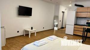 Студия квартира, посуточно, 36м2, 3/18 этаж