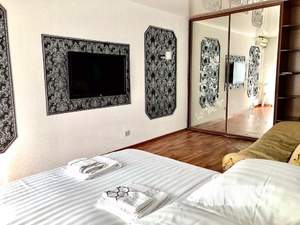 1-к квартира, посуточно, 43м2, 7/10 этаж