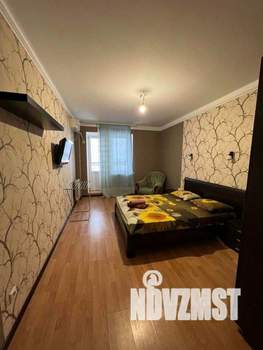 1-к квартира, посуточно, 60м2, 1/1 этаж