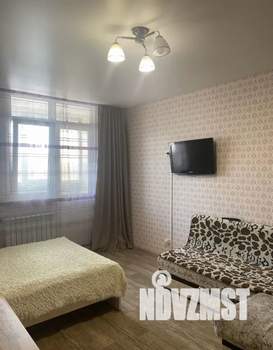 Студия квартира, посуточно, 30м2, 13/17 этаж