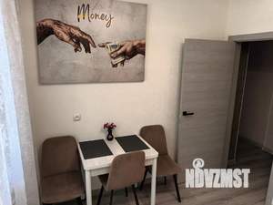 1-к квартира, посуточно, 34м2, 8/17 этаж