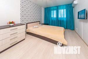 1-к квартира, посуточно, 35м2, 8/17 этаж