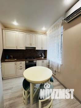 1-к квартира, посуточно, 38м2, 1/4 этаж