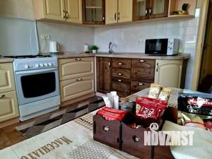 2-к квартира, посуточно, 67м2, 8/9 этаж