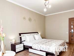 1-к квартира, посуточно, 47м2, 1/1 этаж