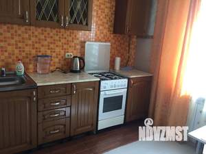 1-к квартира, посуточно, 40м2, 1/9 этаж