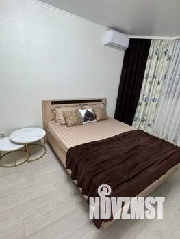 1-к квартира, посуточно, 41м2, 2/17 этаж