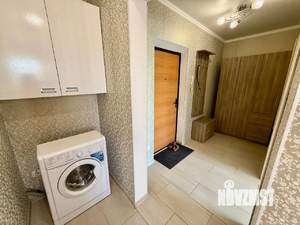 1-к квартира, посуточно, 38м2, 2/17 этаж