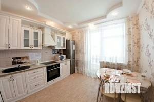 1-к квартира, посуточно, 53м2, 1/1 этаж