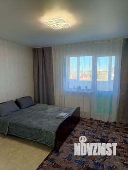 Студия квартира, посуточно, 27м2, 5/18 этаж