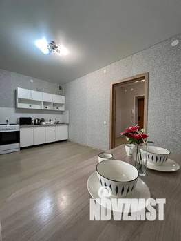 1-к квартира, посуточно, 38м2, 2/13 этаж