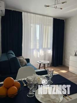 Студия квартира, посуточно, 28м2, 10/18 этаж