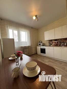 1-к квартира, посуточно, 40м2, 3/17 этаж