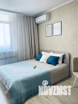 Студия квартира, посуточно, 30м2, 6/15 этаж