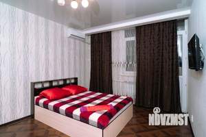 1-к квартира, посуточно, 33м2, 1/1 этаж