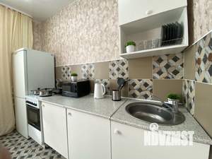 1-к квартира, посуточно, 38м2, 1/1 этаж