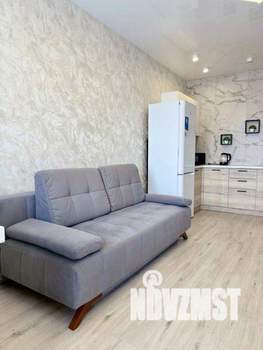1-к квартира, посуточно, 43м2, 1/1 этаж