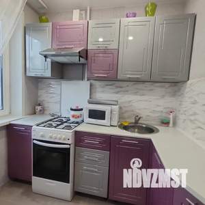 2-к квартира, посуточно, 47м2, 3/5 этаж