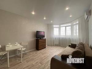 1-к квартира, посуточно, 40м2, 1/1 этаж