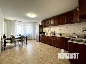 3-к квартира, посуточно, 105м2, 5/5 этаж